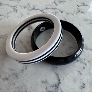 Vintage! 80s/90s Black and White Striped Bangle Set